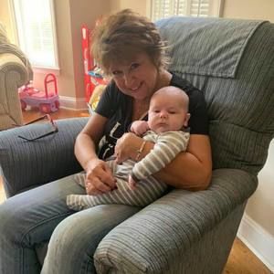 Meet your Posher, Lisa